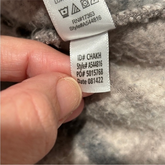 Koolaburra by UGG Women's Top Brushed Back Sherpa Hoodie plaid Size Medium - Picture 10 of 10